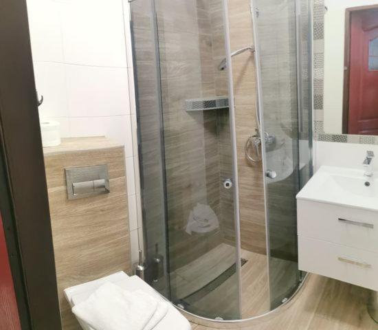 فندق كرينيتسا زدرويفي  Dom Wczasowy Lido المظهر الخارجي الصورة